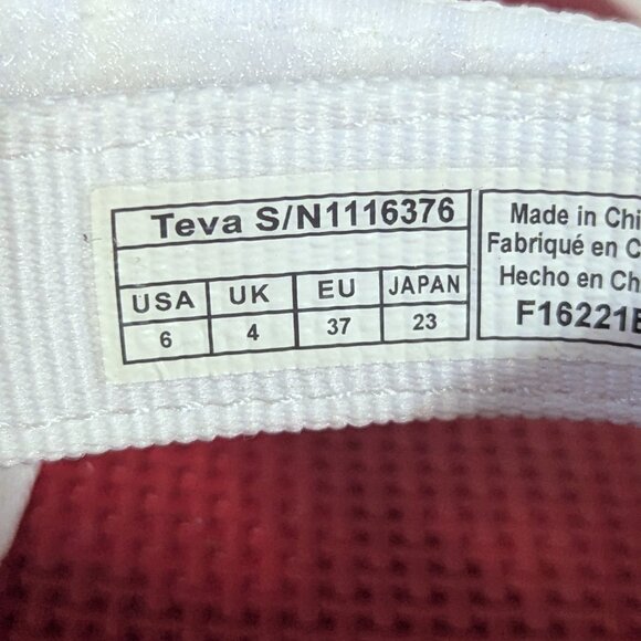 Teva  Rainbow  Platform Sandal Size 6 - Picture 9 of 12